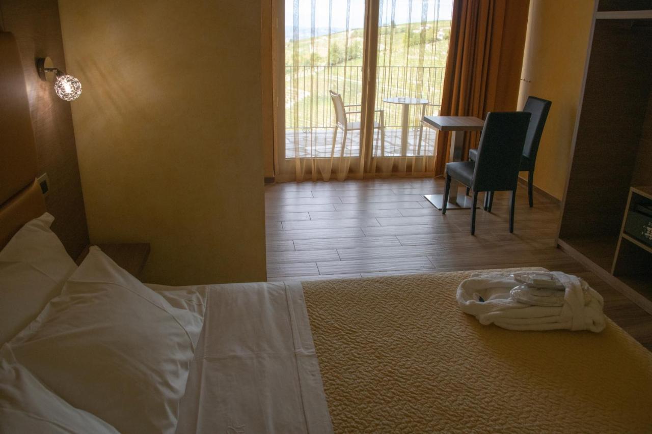 Вілла Casa Castella - Adults Only - Langhe Діано-д'Альба Екстер'єр фото