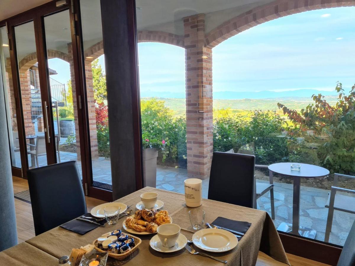Вілла Casa Castella - Adults Only - Langhe Діано-д'Альба Екстер'єр фото