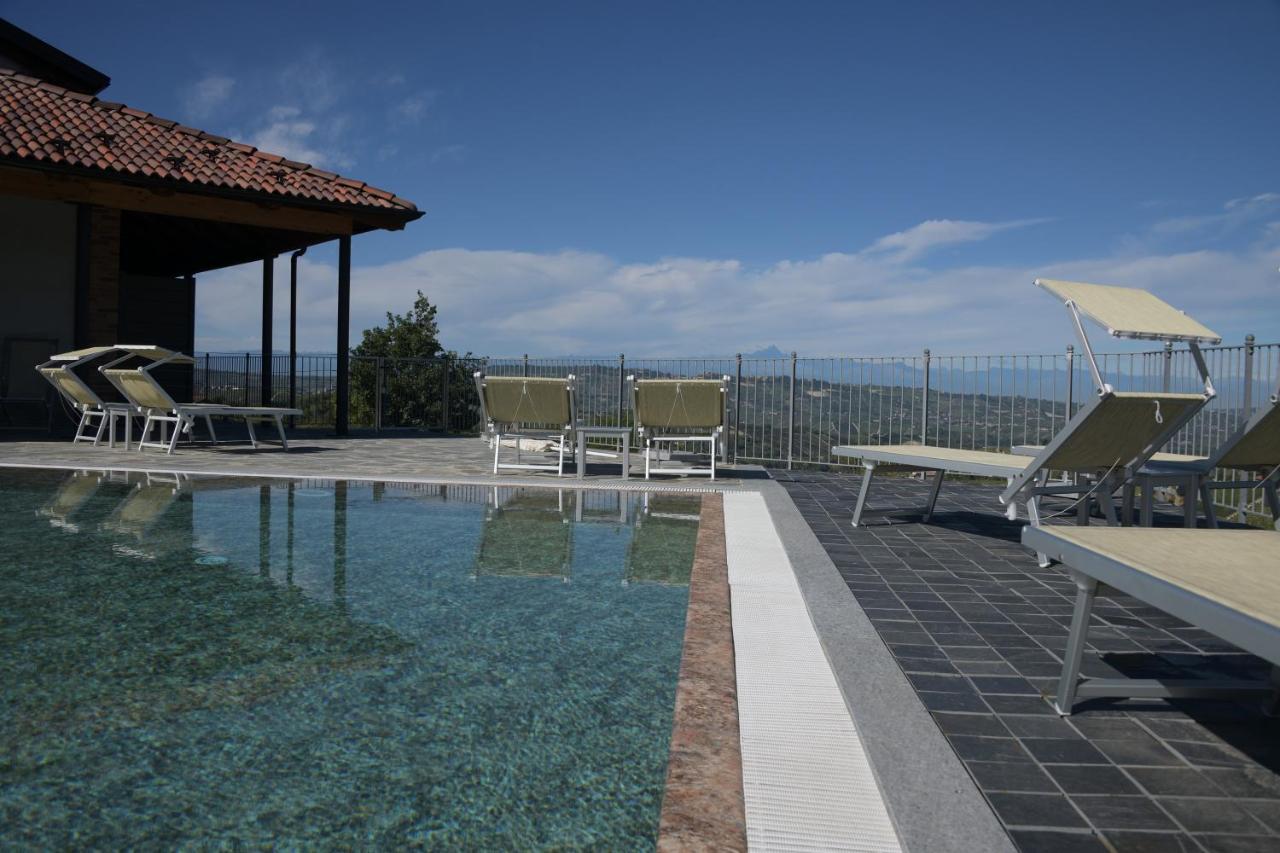 Вілла Casa Castella - Adults Only - Langhe Діано-д'Альба Екстер'єр фото