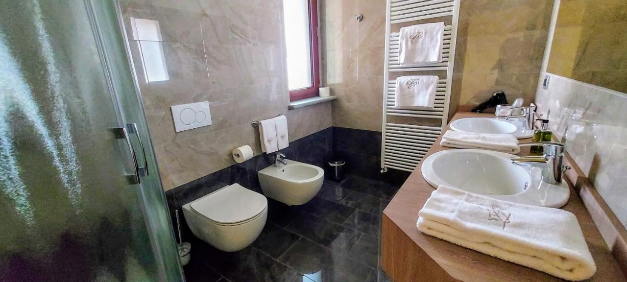 Вілла Casa Castella - Adults Only - Langhe Діано-д'Альба Екстер'єр фото