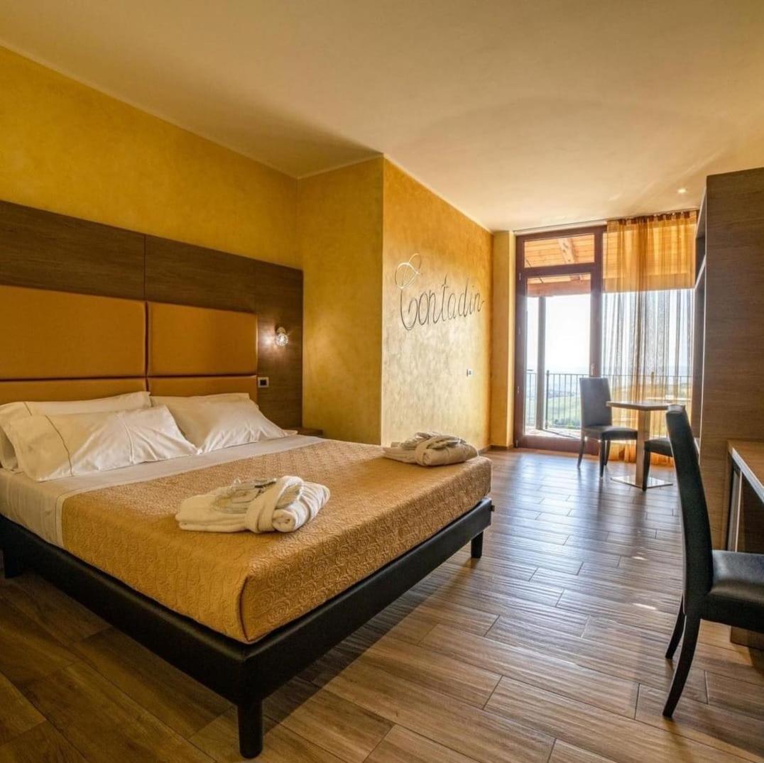 Вілла Casa Castella - Adults Only - Langhe Діано-д'Альба Екстер'єр фото